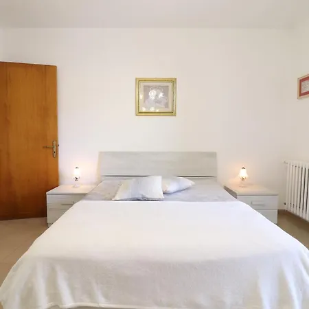 Casa Ambra A Semesterbostad